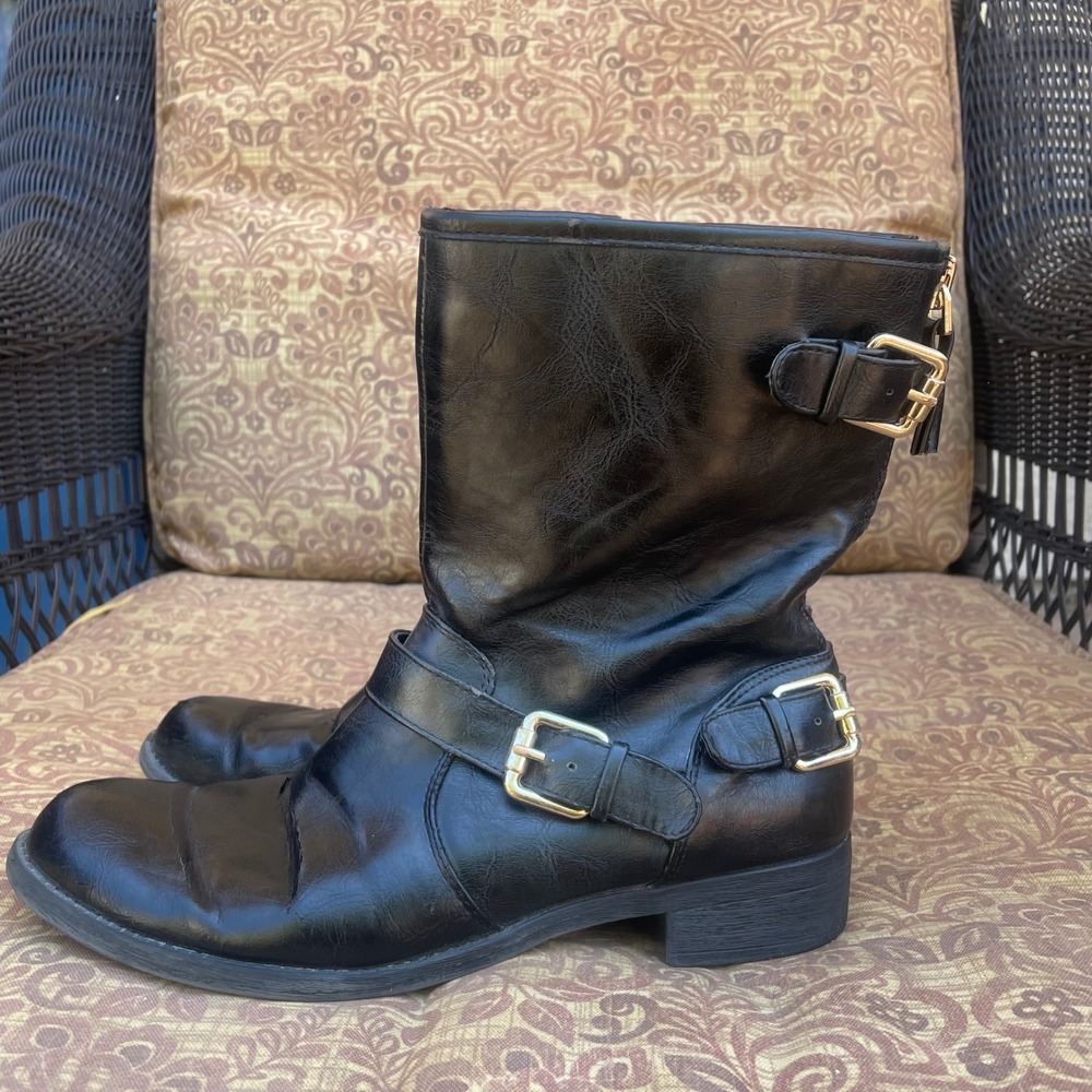 Women Boots Sz 9 Moto Combat Buckle Harness Biker Mid Calf Engineer Black Chunky - Picture 3 of 10